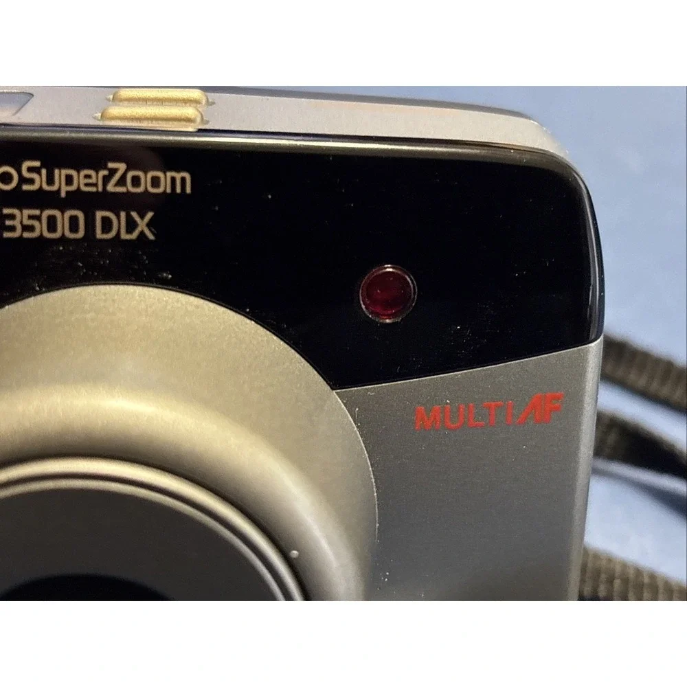 Olympus Infinity SuperZoom 3500 DLX 35mm Film Camera w Case And Manual Untested